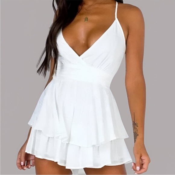 Princess Polly Pants - Princess Polly White Layered Romper,Small Size , bridal